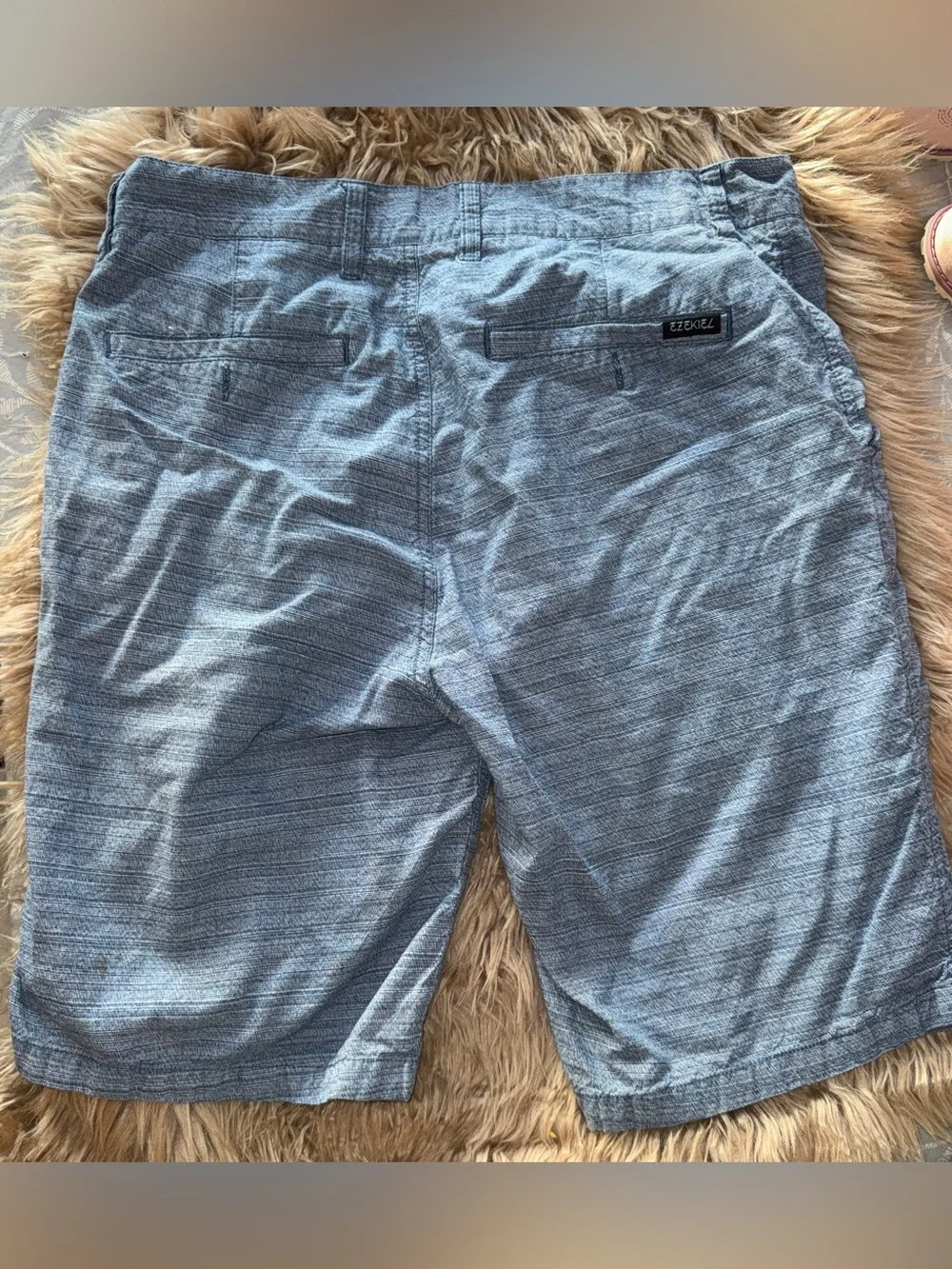 Ezekiel Light Blue Textured Flat Front Shorts Sz 33 waist